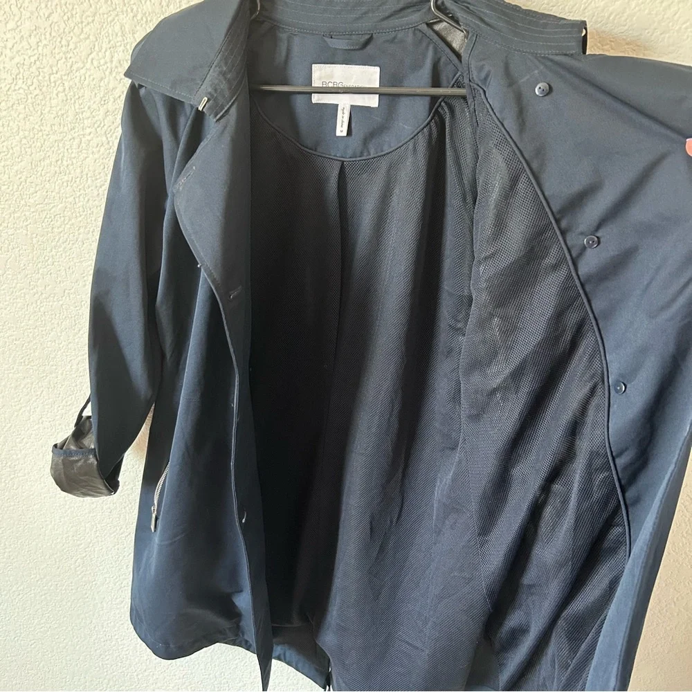 BCBGeneration Midnight Navy Blue Double Breasted Lightweight Spring Trench Coat - Picture 10 of 16